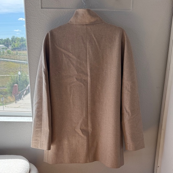 J.Crew Size 12 Elegant Tan Women's Wool Coat - Picture 4 of 4